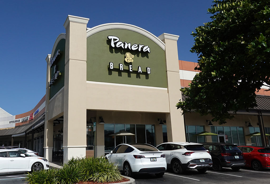 潘娜拉麵包店(Panera Bread)以每日現烤麵包聞名。(Joe Raedle/Getty Images)