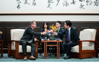 魁团党首度组团访台 赖清德盼深化AI半导体航太合作