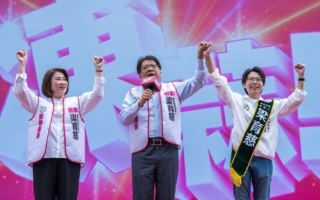 梁育慈競總成立拼屏東市長 3任屏東縣長同框力挺